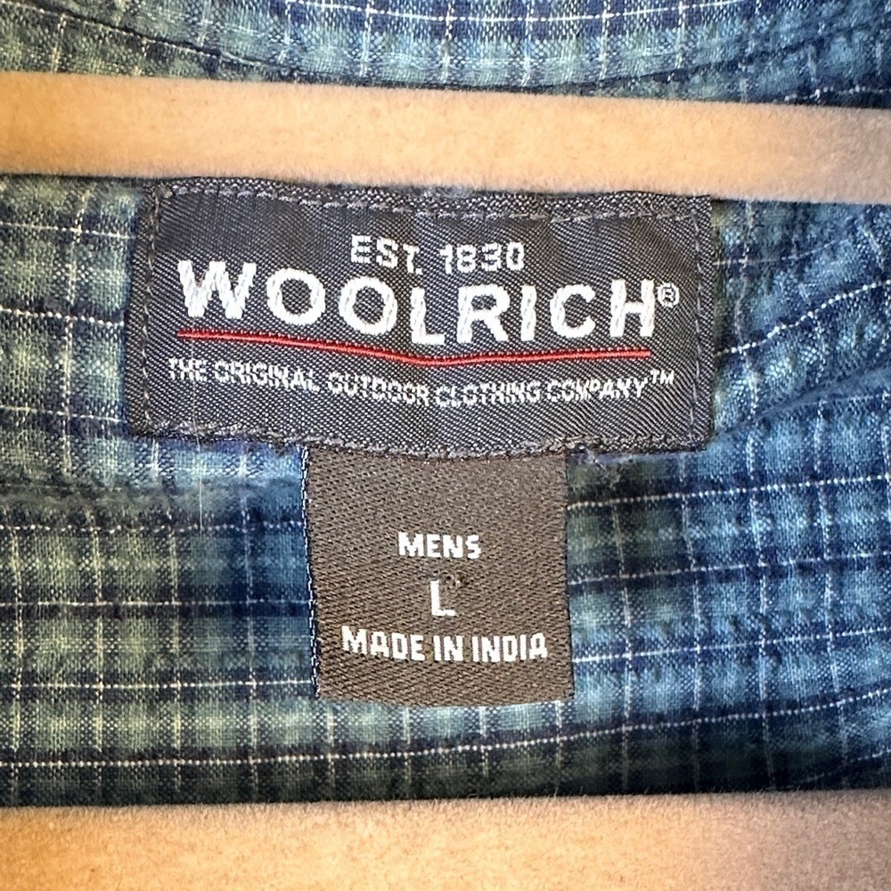 Woolrich Men's Blue Plaid Casual‎ Shirt - Picture 2 of 7